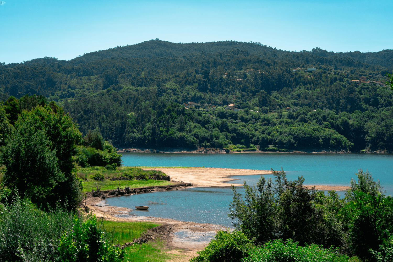 Couto de Esteves/Ribeiradio Reservoir