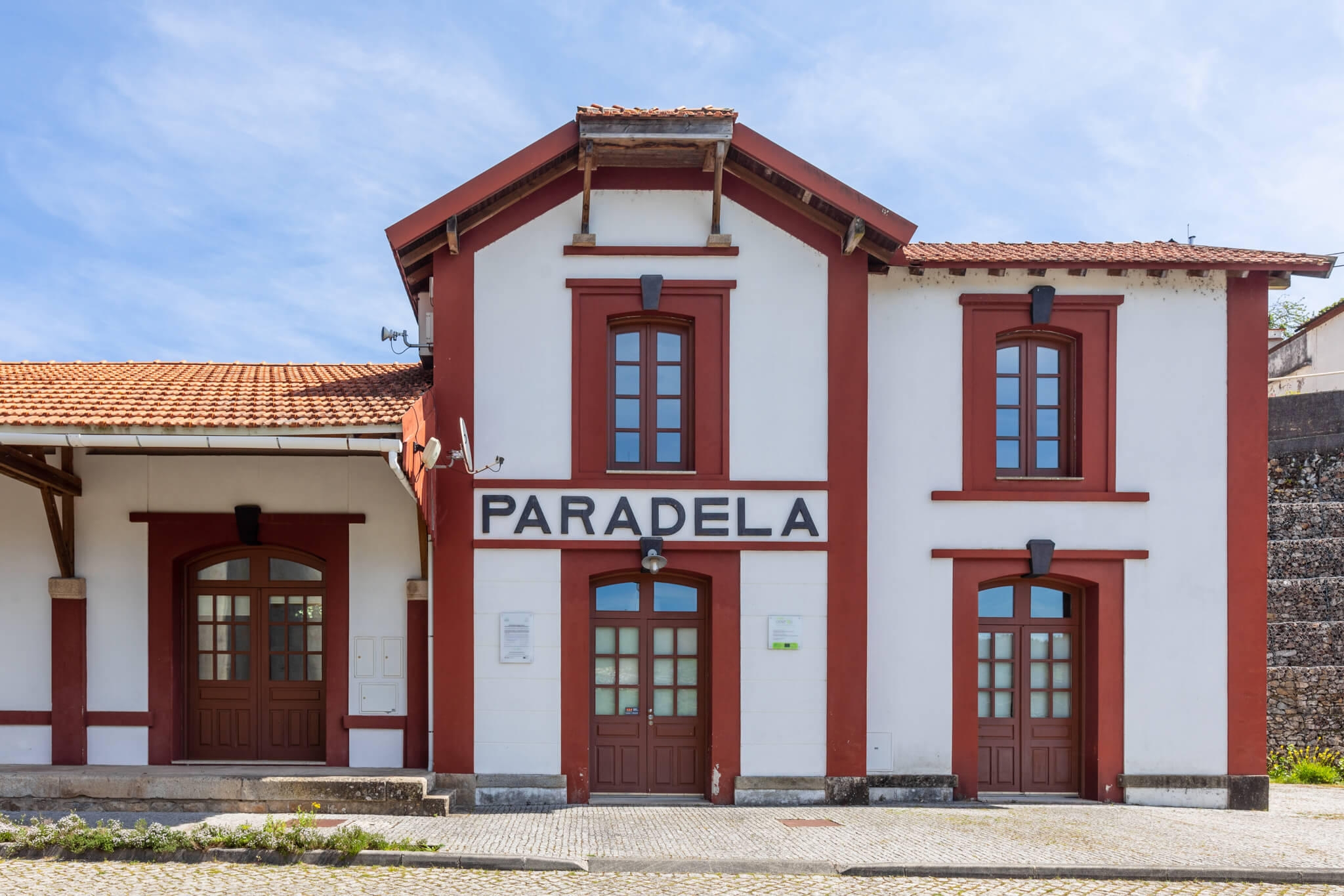 Antiga Estação ferroviária de Paradela do Vouga