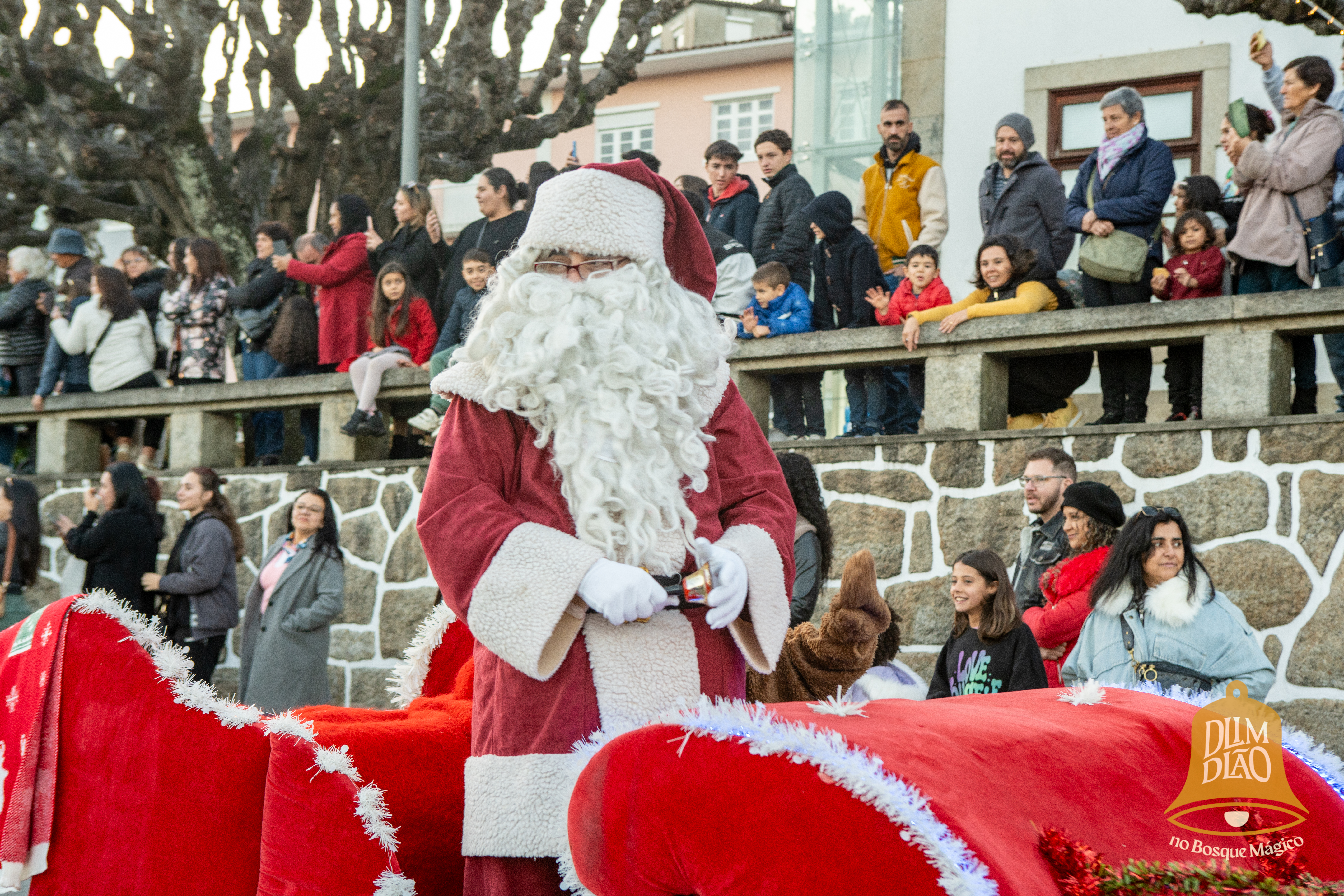Dlim Dlão no Bosque Mágico/ Iluminação Natalícia e Campanha de Natal "Compre no Comércio Local"